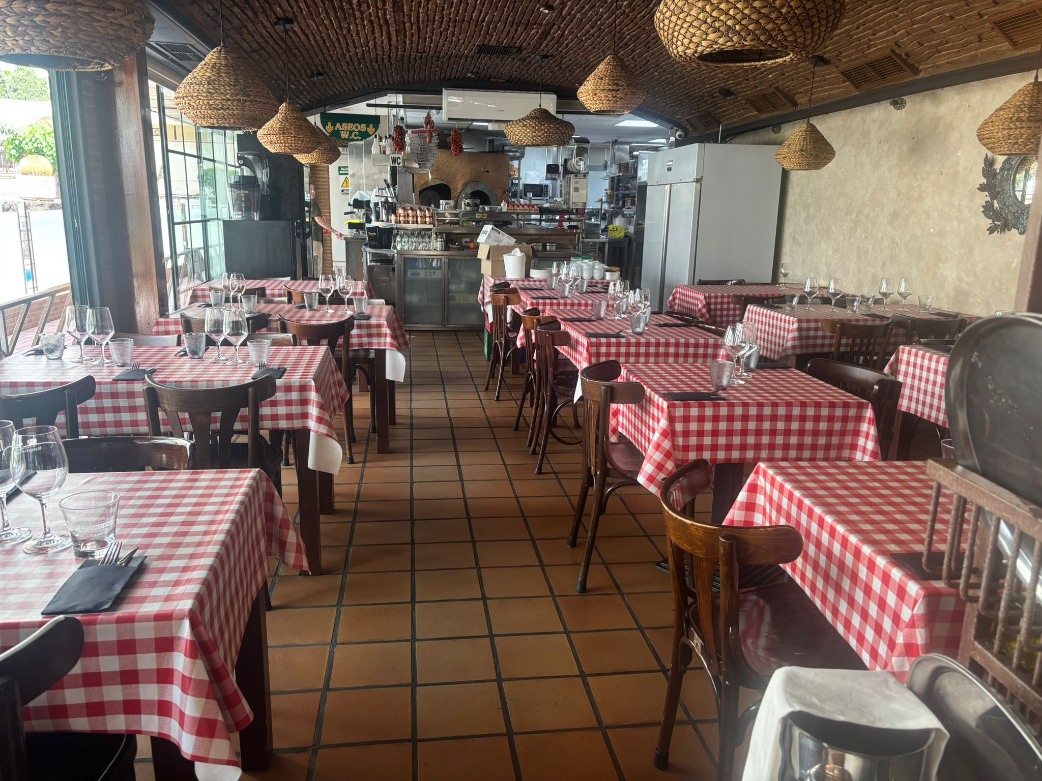 Italian ambiance at Trattoria La Toscana Benidorm - reserve your table